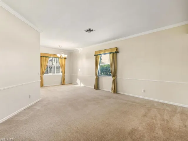 Formal Dining/Formal Living Room