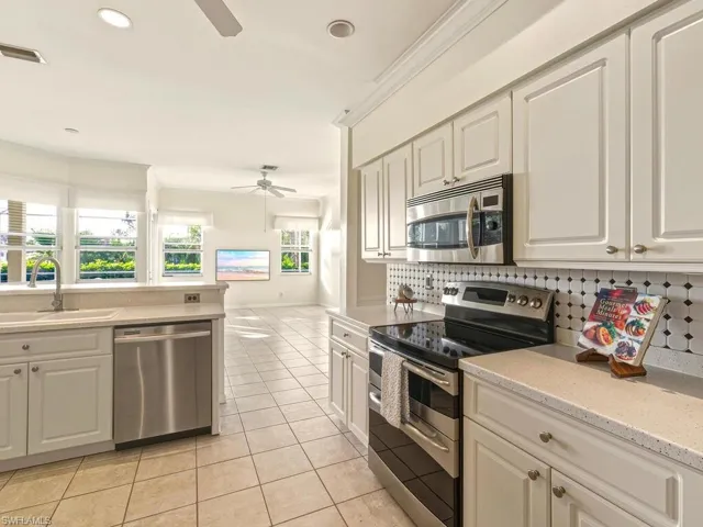 2051  Morning Sun  LN, Naples, FL 34119