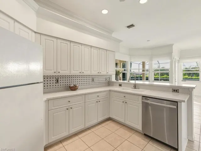 2051  Morning Sun  LN, Naples, FL 34119