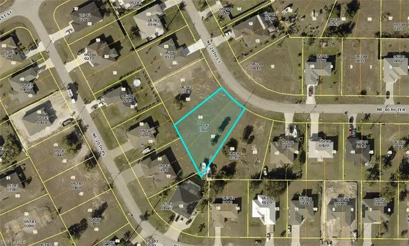 Aerial map of property and surrounding area