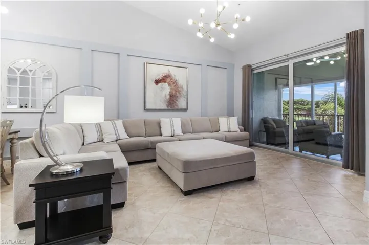 6770  Huntington Lakes  CIR, Naples, FL 34119