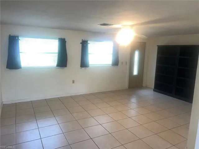 1325  Gramac  DR, North Fort Myers, FL 33917