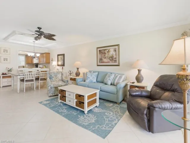 351  Charlemagne  BLVD, Naples, FL 34112