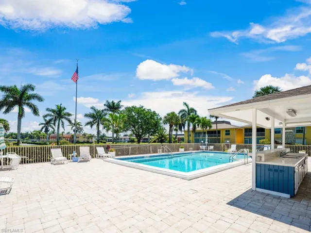 351  Charlemagne  BLVD, Naples, FL 34112