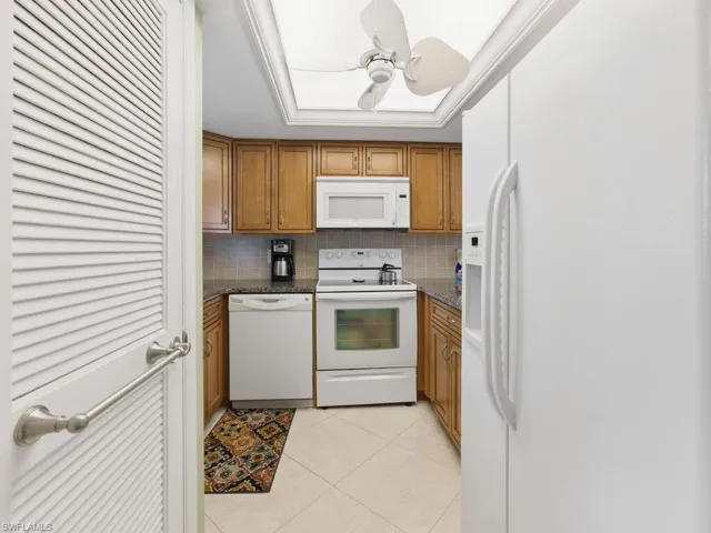 351  Charlemagne  BLVD, Naples, FL 34112