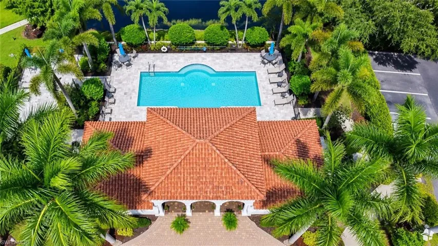 27016 Adriana Cir 202, Bonita Springs, Florida 34135