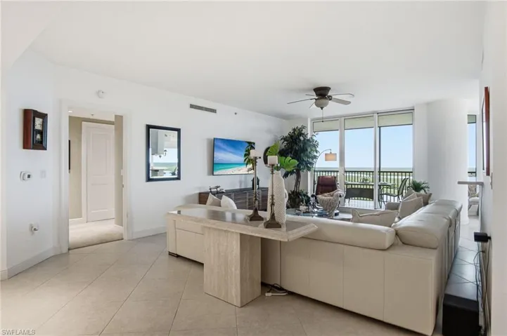 1060 Borghese Ln 705, Naples, Florida 34114