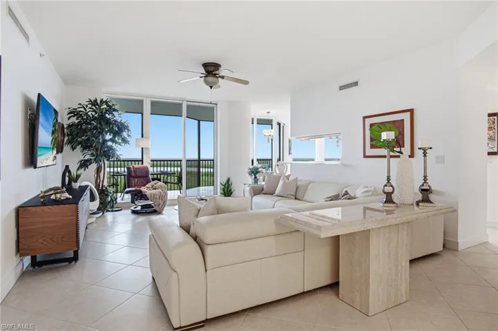 1060 Borghese Ln 705, Naples, Florida 34114