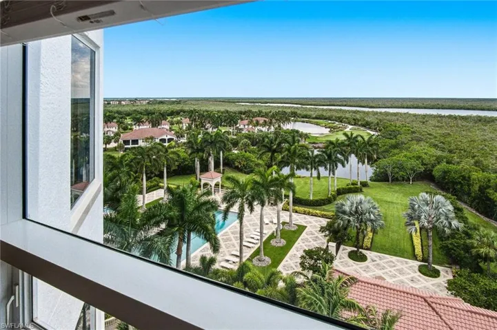 1060 Borghese Ln 705, Naples, Florida 34114
