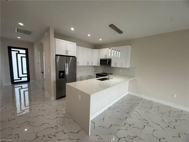 15335 Wall Dr 337, Fort Myers, Florida 33908