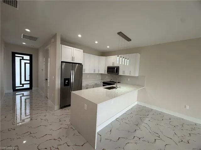 15335 Wall Dr 337, Fort Myers, Florida 33908