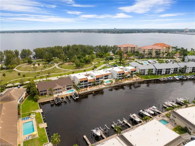 Aerial View - Park View I Condo & Jaycee Park