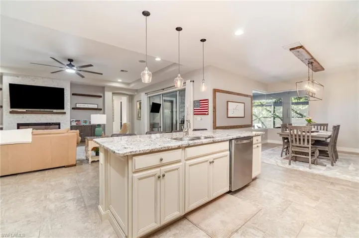 3040 Scarlet Oak Pl, North Fort Myers, Florida 33903