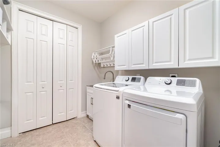 3040 Scarlet Oak Pl, North Fort Myers, Florida 33903