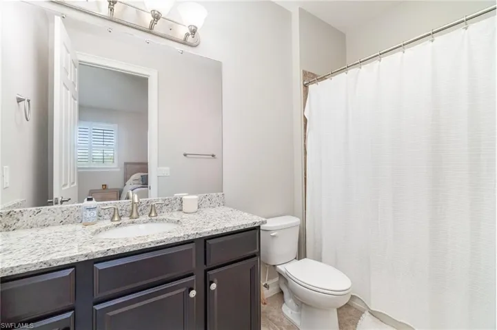 Bathroom in Bonus Area