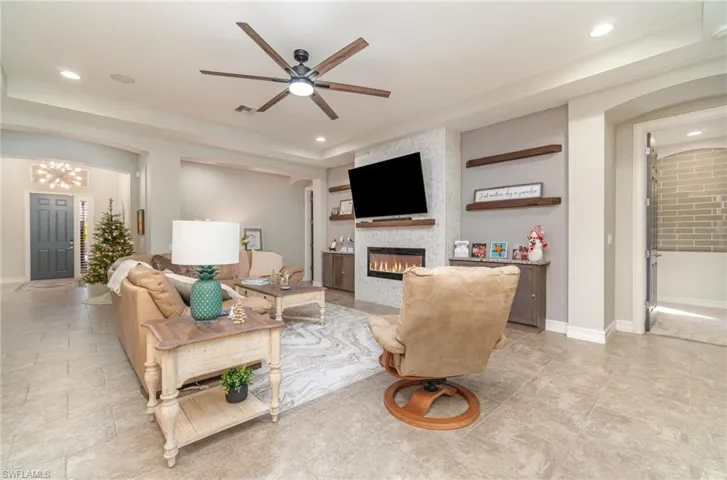 3040 Scarlet Oak Pl, North Fort Myers, Florida 33903