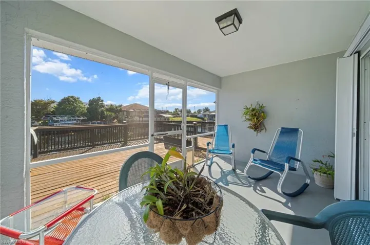 914/916 Se 14th Ter, Cape Coral, Florida 33990