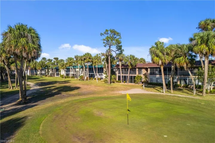 Back of structure and view of El Rio 9th hole flag