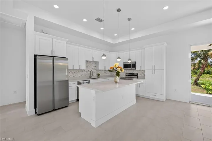 2008 Alliance Ln, Labelle, Florida 33935