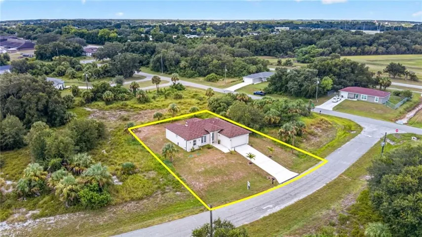 2008 Alliance Ln, Labelle, Florida 33935