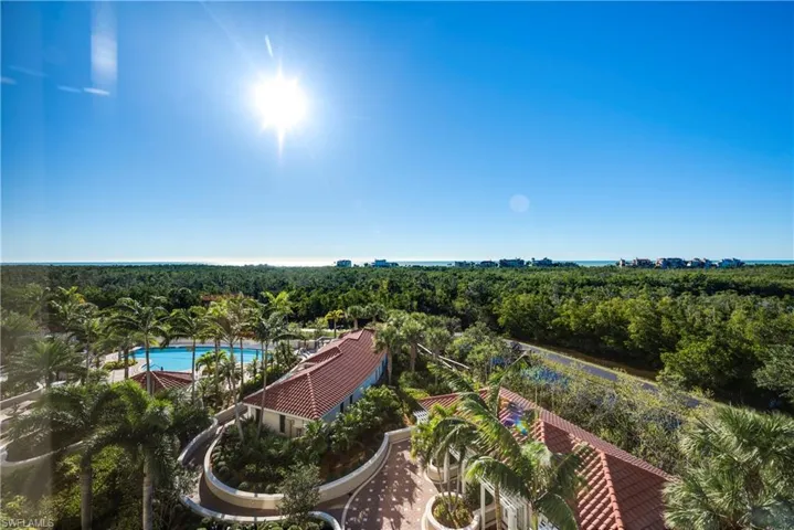 View Overlooking Pool