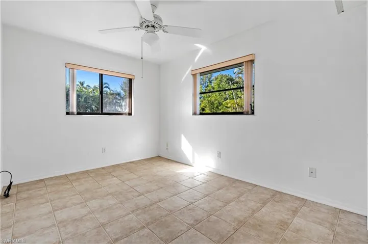 2nd Bedroom windows face back (W) and (S)
