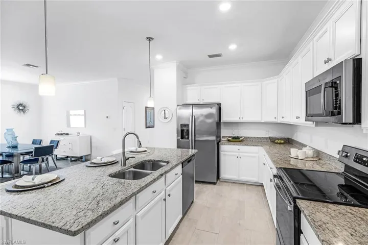 11528  Shady Palm  WAY, Fort Myers, FL 33913
