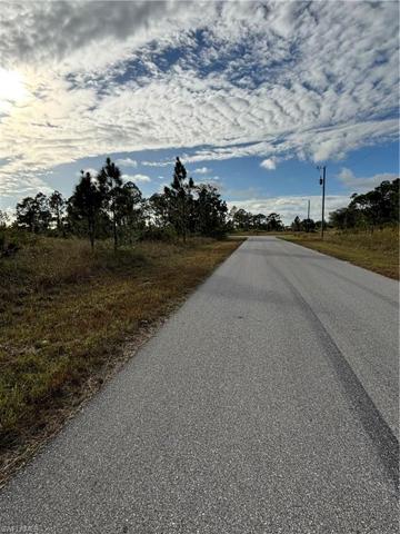 1118 Darling ST E, LEHIGH ACRES FL 33974