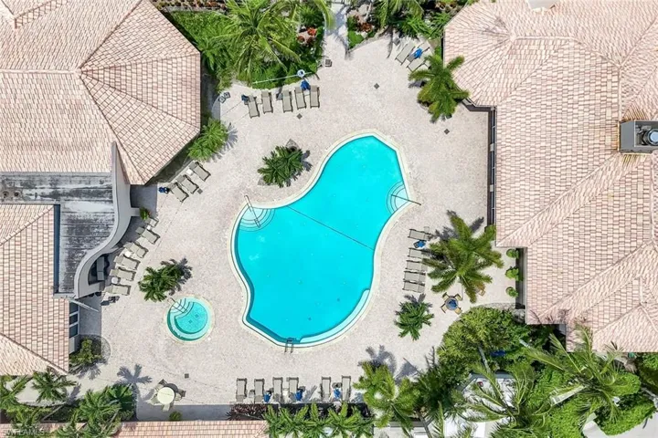 Community Pool, Cabana for Dining Spa/Hot Tub, Fitness