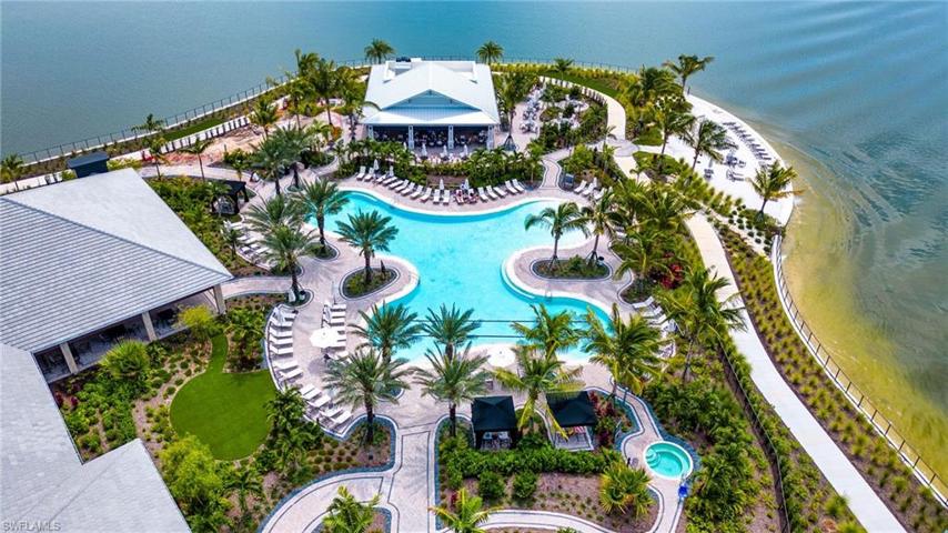 Esplanade Lake Club