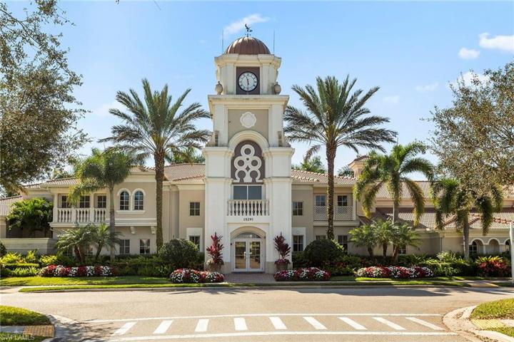28272  Islet  TRL, Bonita Springs, FL 34135