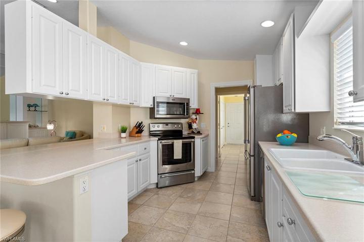 28272  Islet  TRL, Bonita Springs, FL 34135