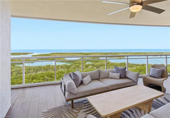 13915 Old Coast Rd 1804, Naples, Florida 34110