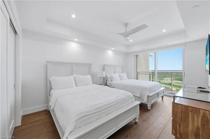 13915 Old Coast Rd 1804, Naples, Florida 34110