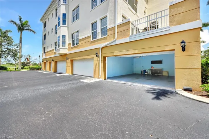 fits 2 cars + golf cart + toys