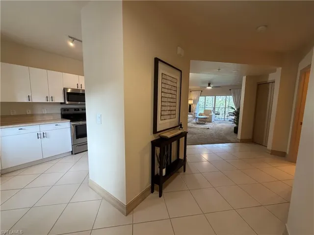 7839 Regal Heron Cir # 202, Naples, Florida 34104