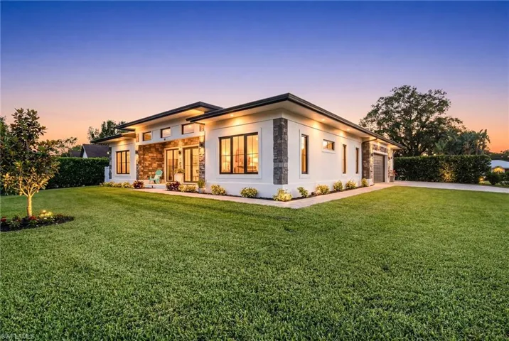 167 Burning Tree Dr, Naples, Florida 34105