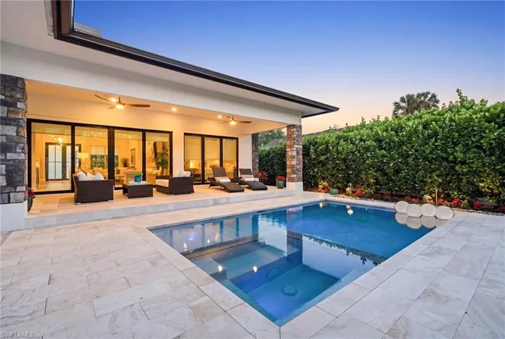 167 Burning Tree Dr, Naples, Florida 34105