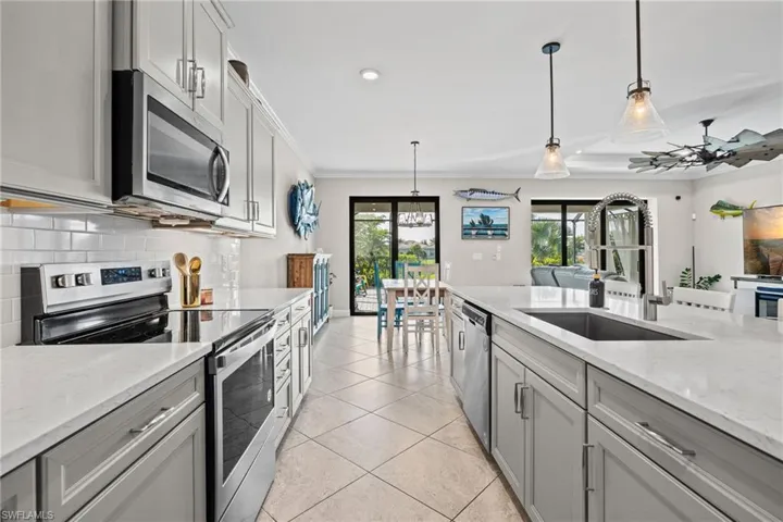15510 Papyrus Ct, Alva, Florida 33920