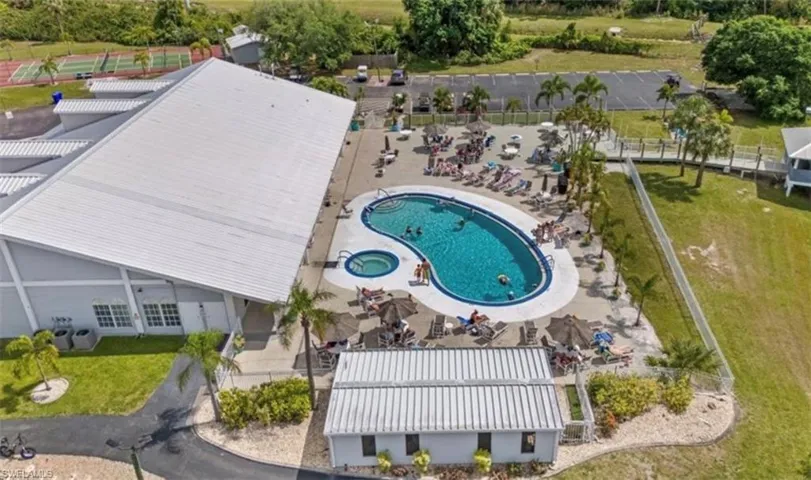 Bird's eye view of a pool area