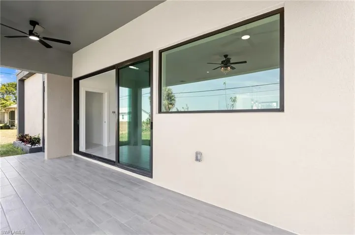 View of patio / terrace featuring a ceiling fan