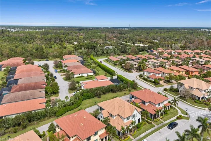 1431  Santiago  CIR, Naples, FL 34113