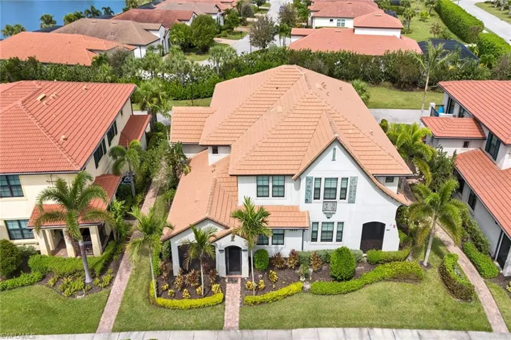 1431  Santiago  CIR, Naples, FL 34113
