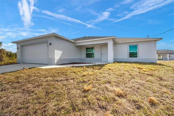 8024  Melody  CIR, Labelle, FL 33935