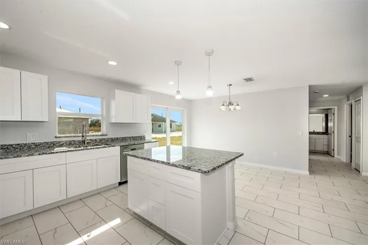 8024  Melody  CIR, Labelle, FL 33935