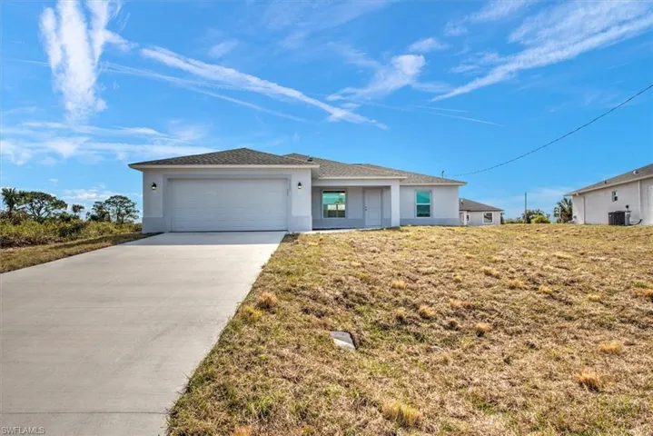 8024  Melody  CIR, Labelle, FL 33935