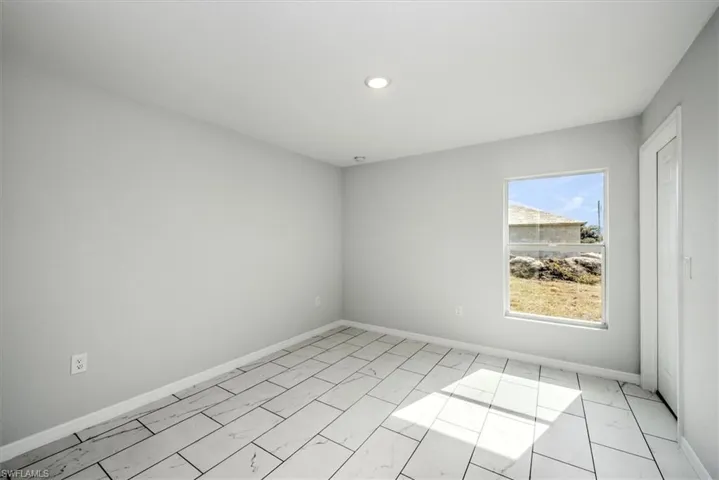 8024  Melody  CIR, Labelle, FL 33935