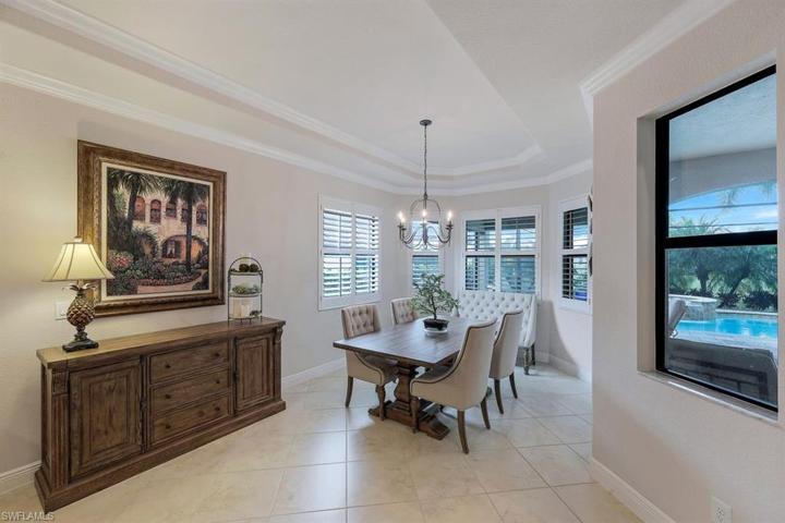 Dining overlooking  pool & spa