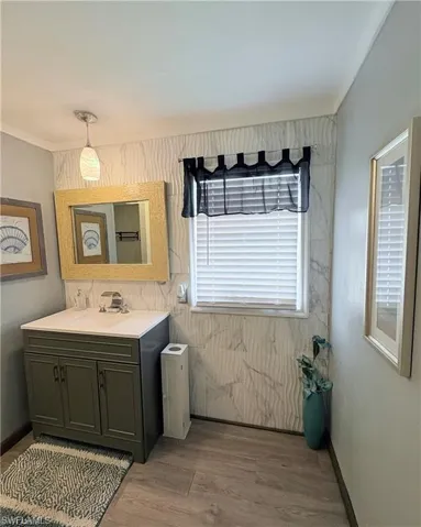3112 Running Deer Dr, North Fort Myers, Florida 33917