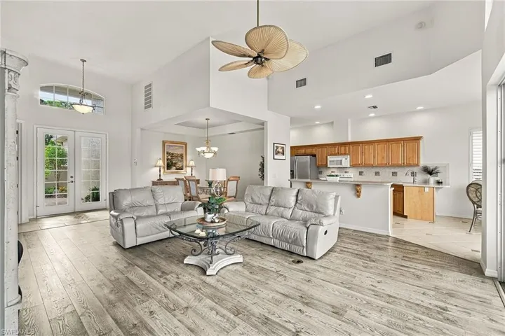 28522 Highgate Dr, Bonita Springs, Florida 34135